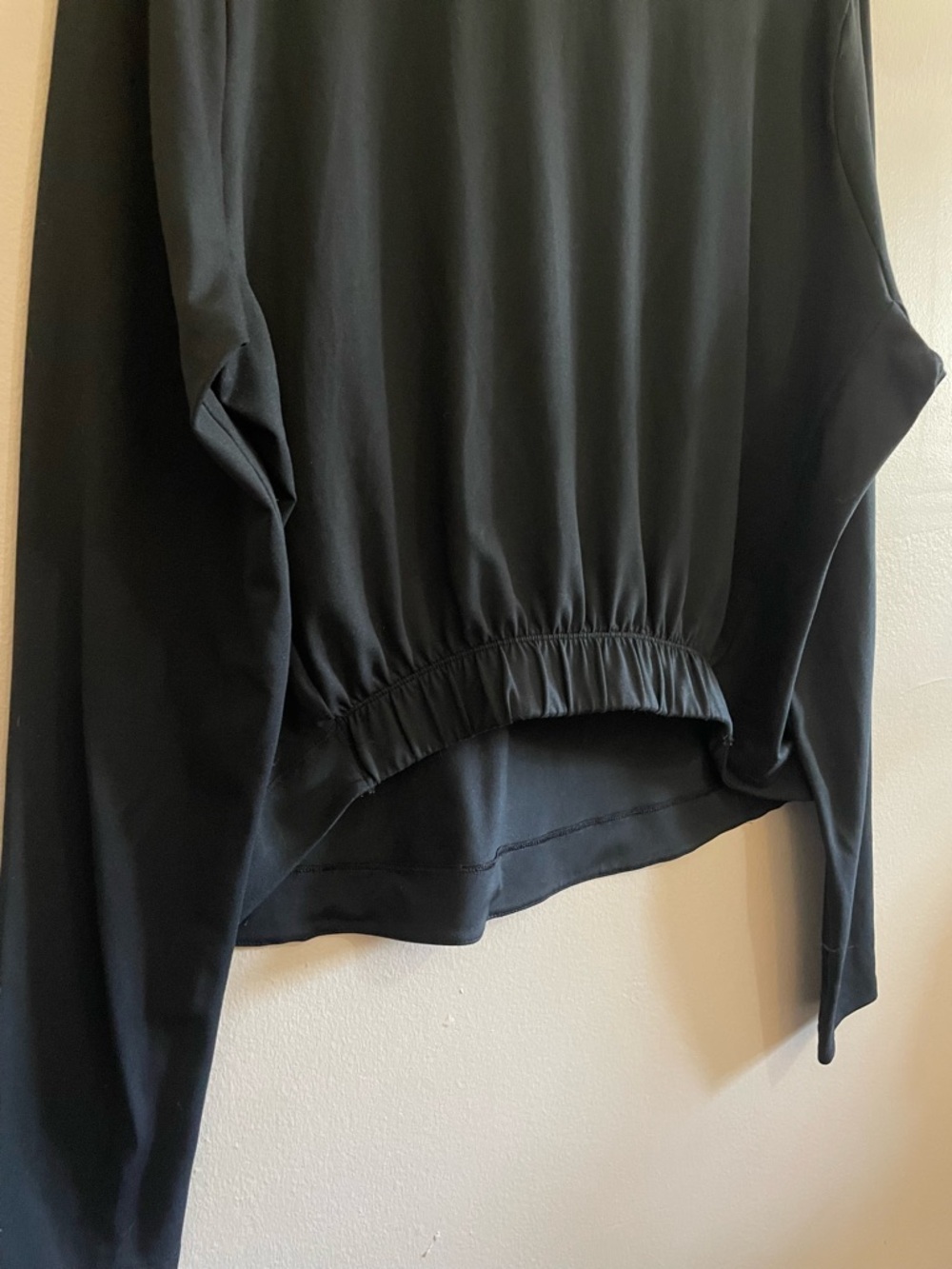 Nike Black Long Sleeve Athletic Top with Silver Swoosh – Size Large EUC - Picture 12 of 16